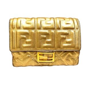 🌹 FENDI 🌹 Gold Leather Wallet